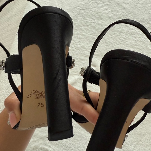 Badgley Mischka Heels - Picture 4 of 8